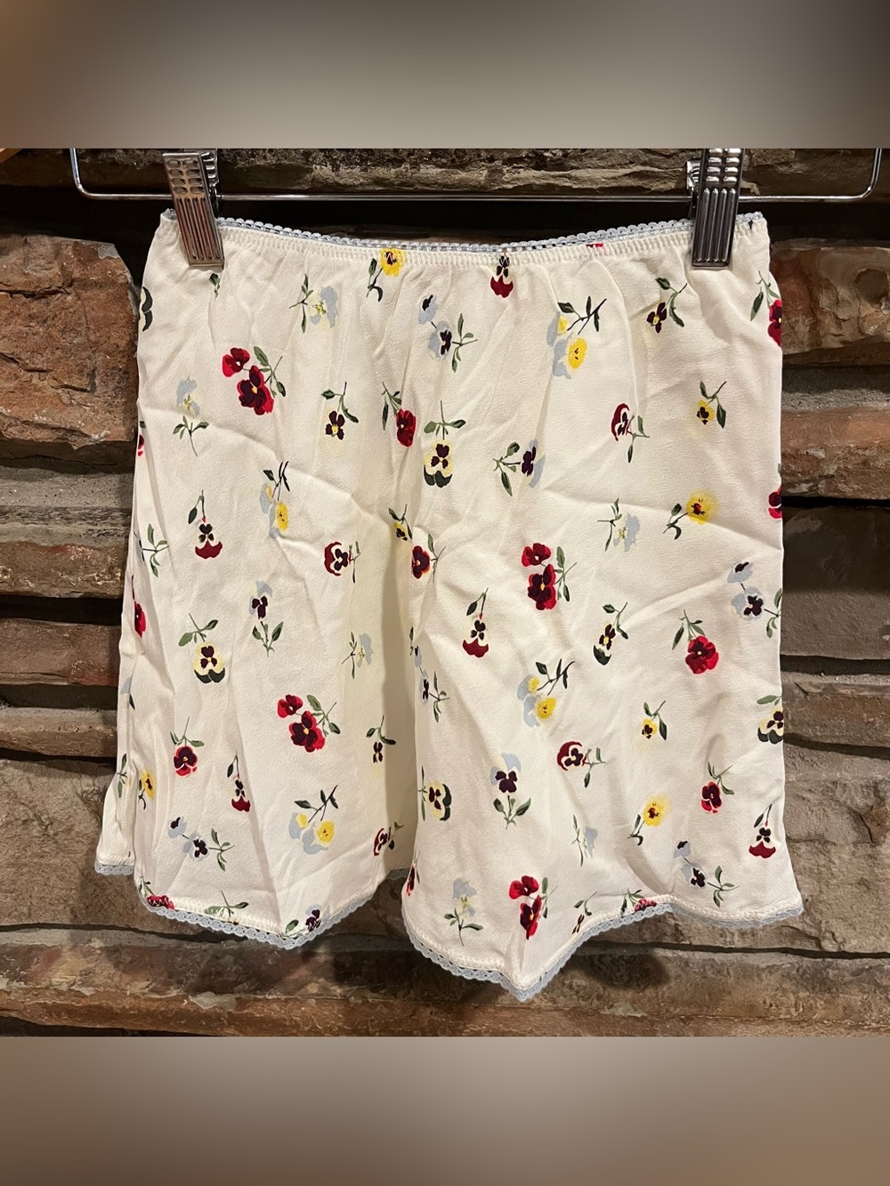 GAP x Doen Cream Floral Lounge Mini Skirt